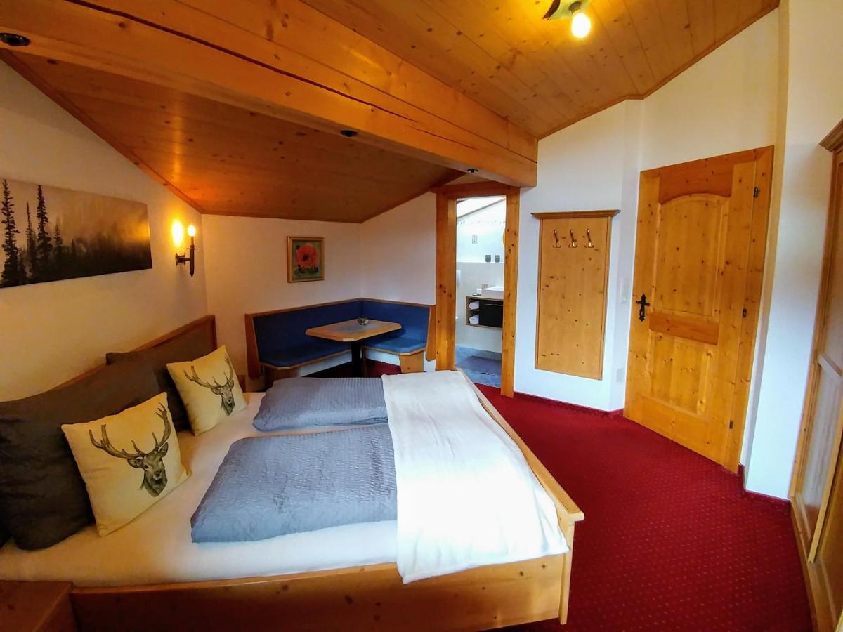 Ferienhaus Bergblick Fulpmes Bagian luar foto